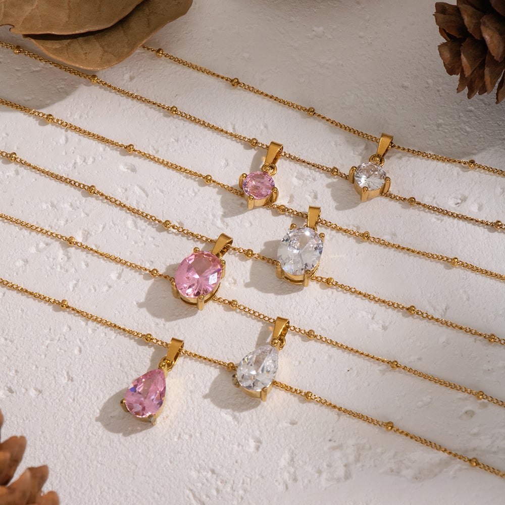 1 Stück minimalistische Halskette mit Zirkonia-Anhänger Bild4