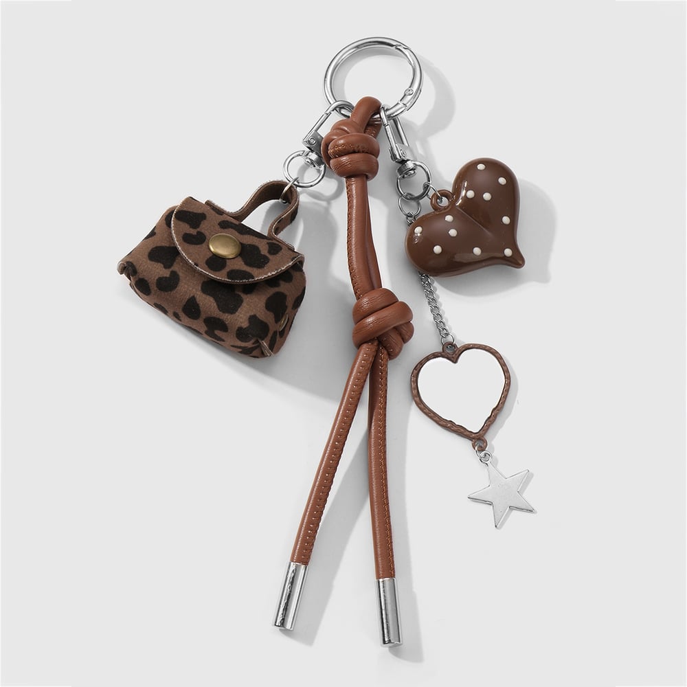 1 Piece Retro Acrylic Heart Leopard Print Bag Charm Picture3