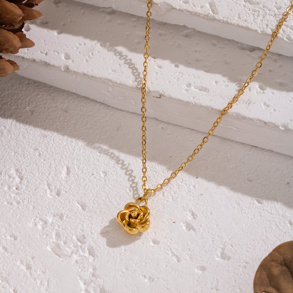 1 Piece Sweet Flower Stainless Steel Gold Color Pendant Necklace h5Picture3