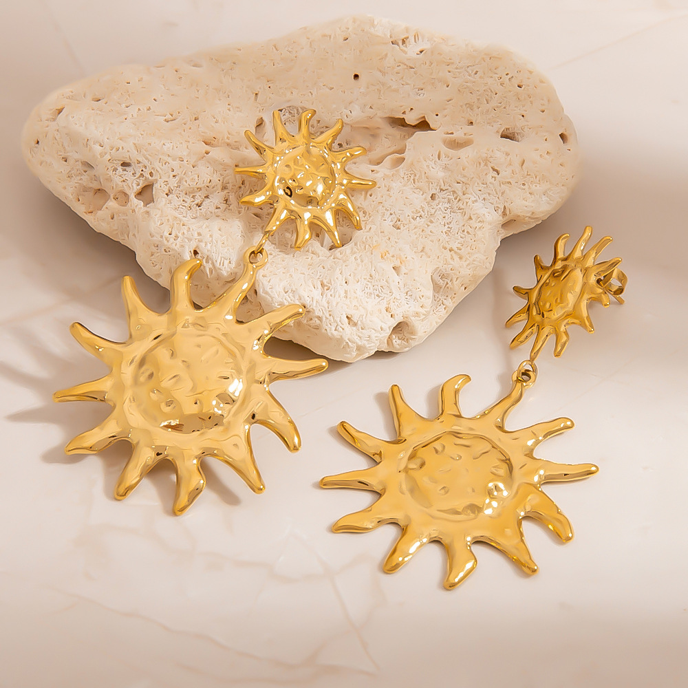 1 Pair Retro Sun Stainless Steel  Gold Color Drop Earrings h5Picture2