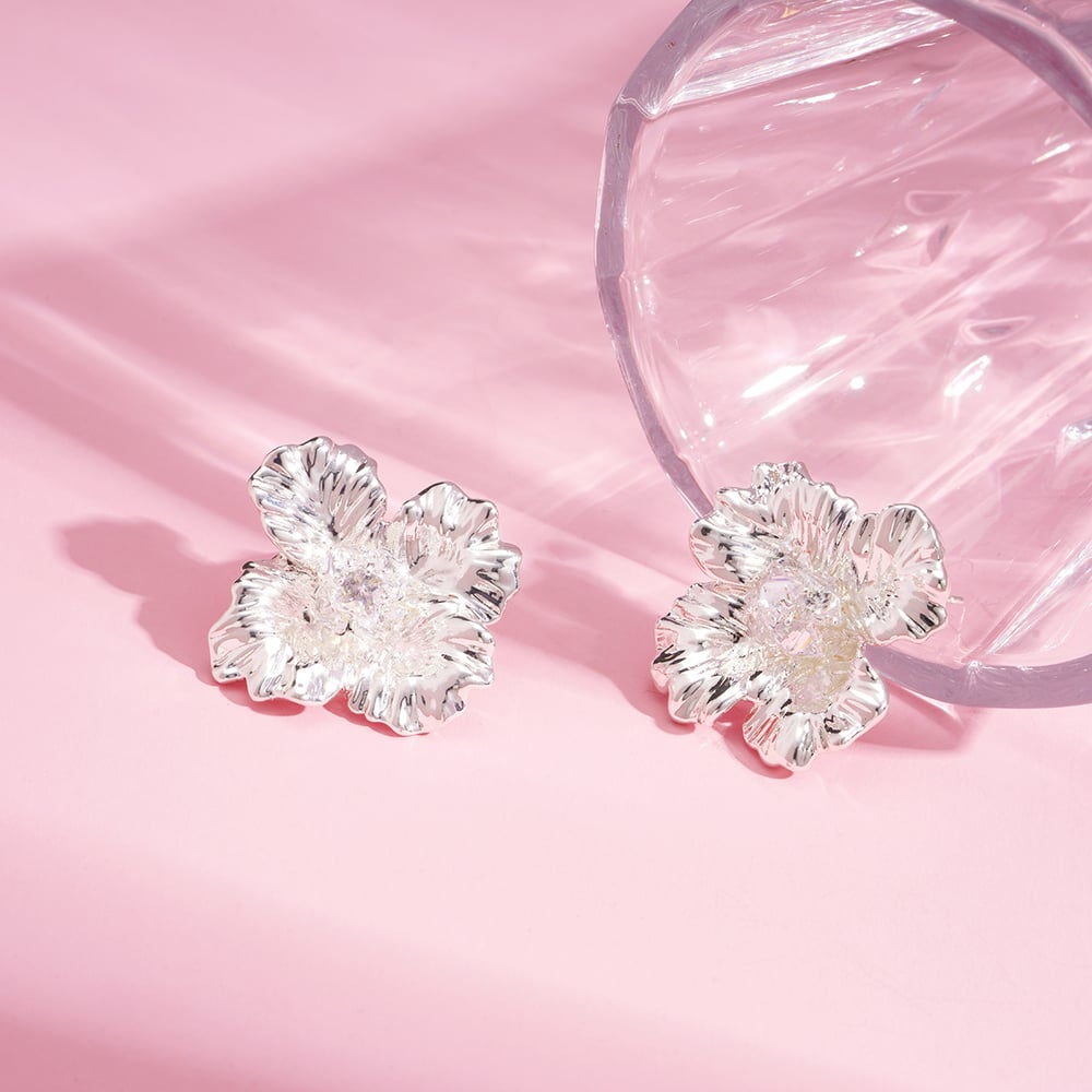 1 Pair Festive Series Flower Copper Stud Earrings Picture3