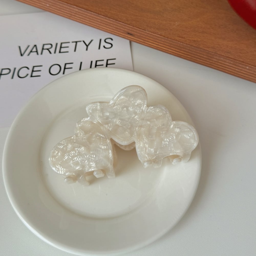 1 Piece Simple Series Sweet Heart Gradient Color Acetate Women's Hair Claws 