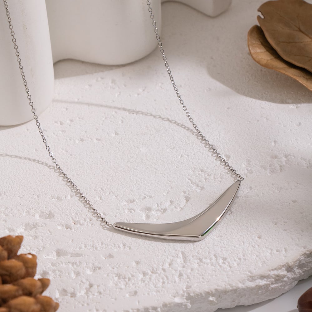 Collier pendentif en acier inoxydable de forme irrégulière, couleur or, 1 pièce Image4