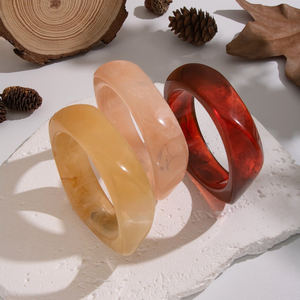 1 bracelet jonc en résine de forme irrégulière h5Image4