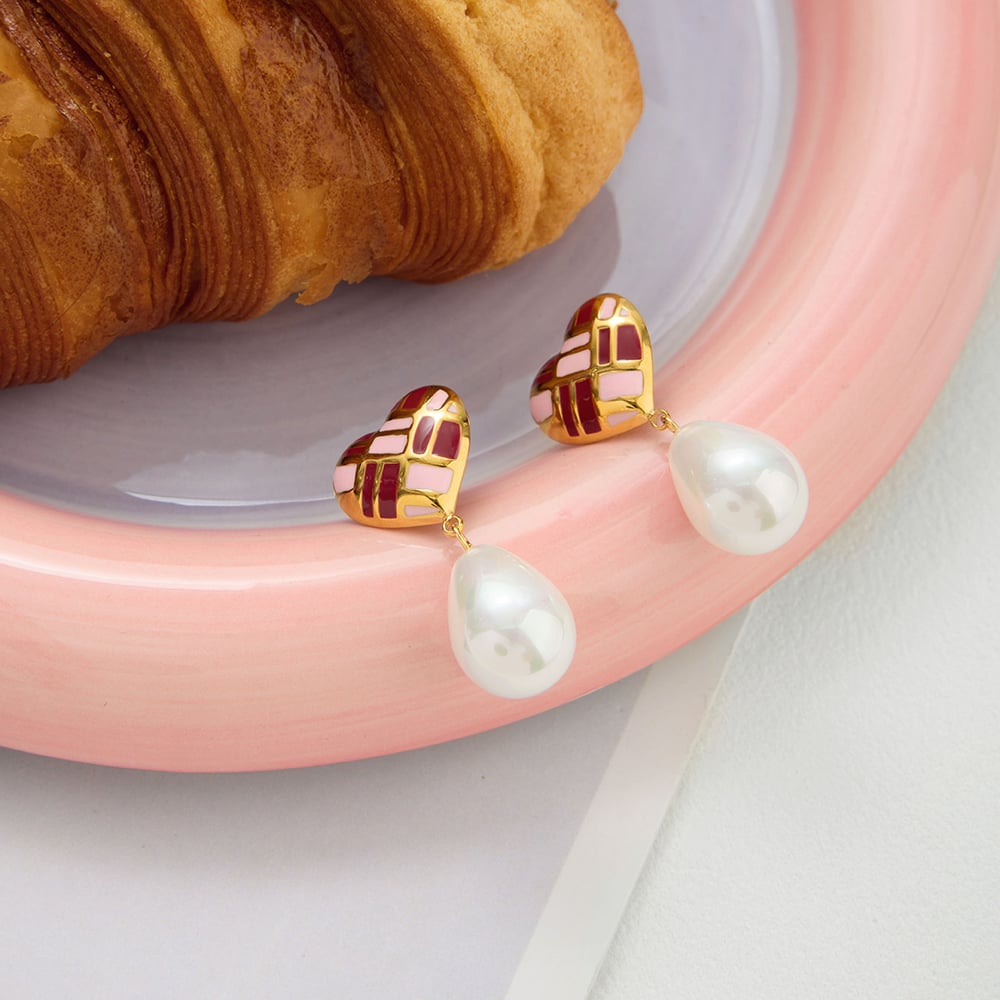 1 Pair Romantic Heart Stainless Steel Gold Color Women's Drop Earrings Picture5