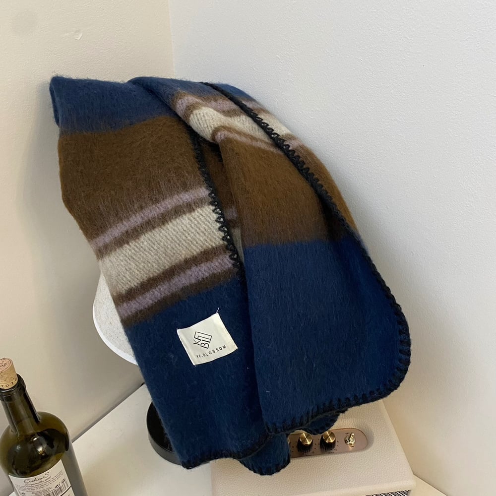 1 Piece Soft Plaid Pattern Polyester Winter Scarf