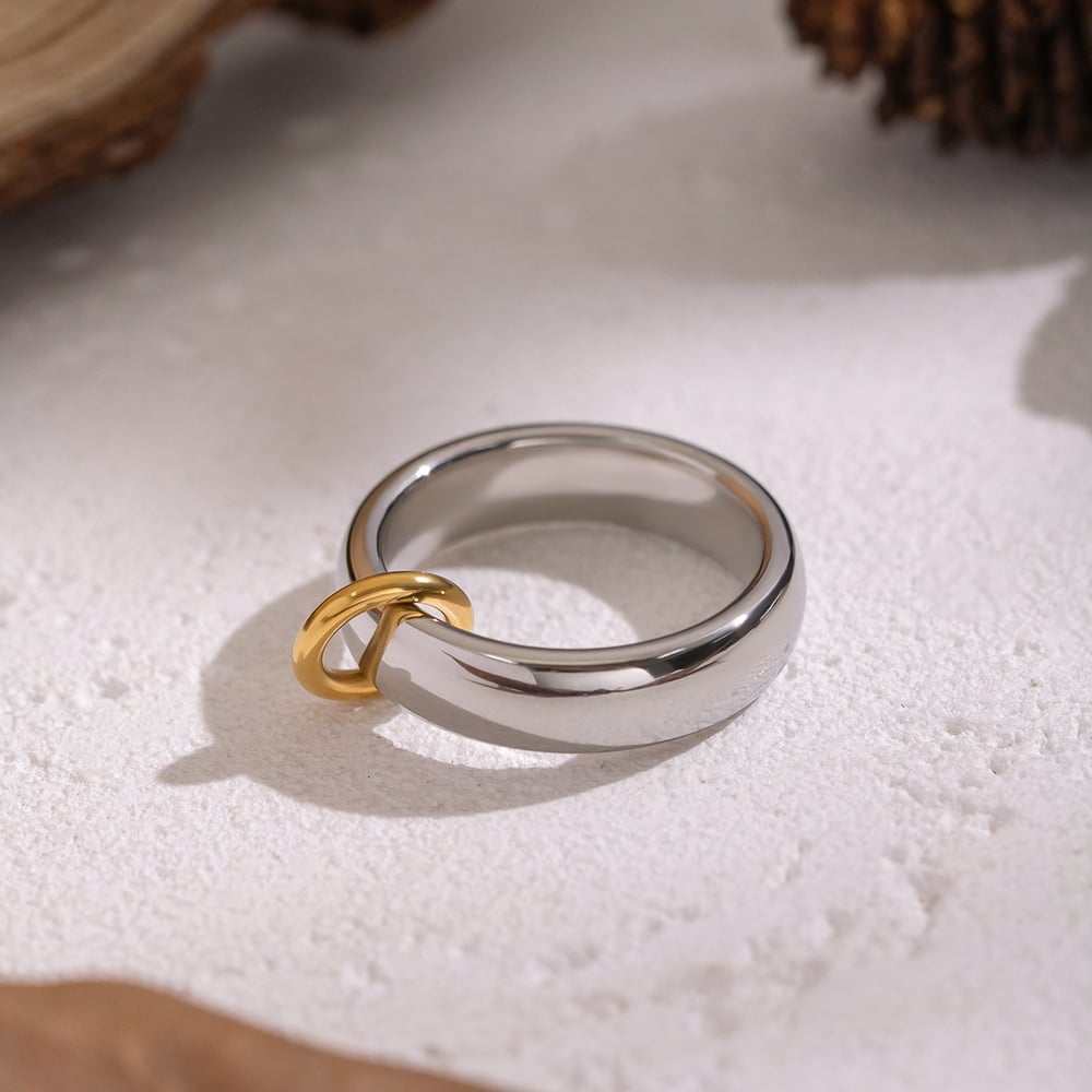 Bague minimaliste en acier inoxydable multicolore (1 pièce) Image3