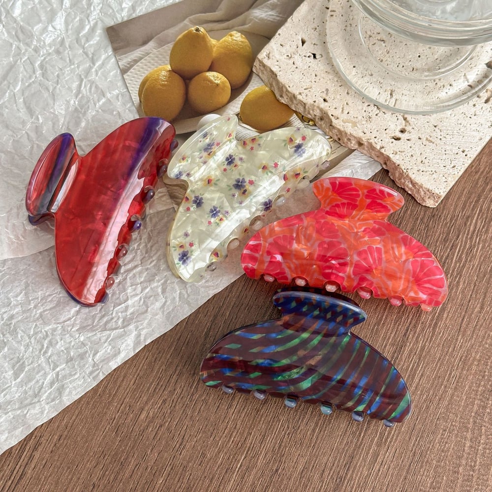 1 Piece Exquisite Pattern Acetate Women's Hair Clips Picture3