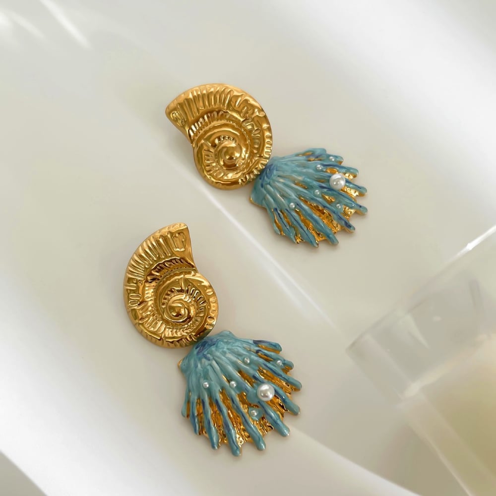 1 Pair Enamel Shell Gold Color Drop Earrings Picture5