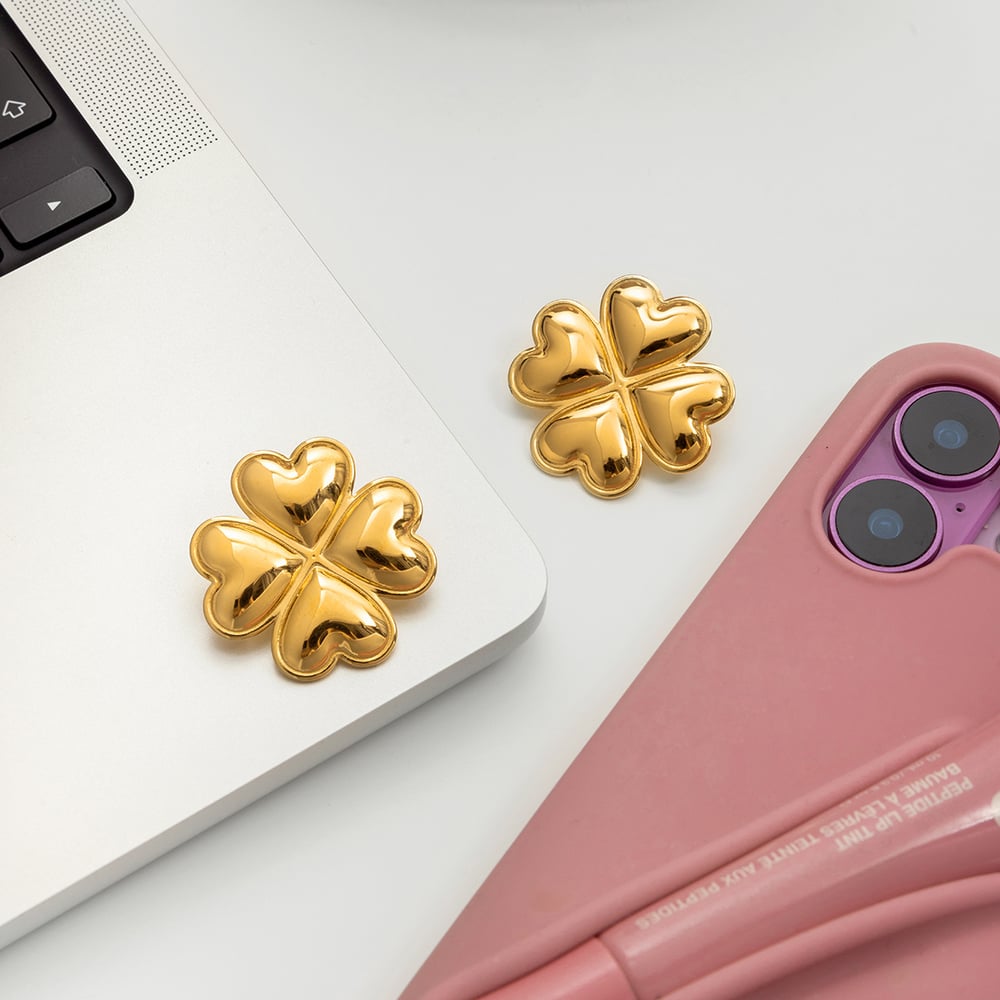 1 Pair Gorgeous Clover Stainless Steel Gold Color Women's Stud Earrings Picture5