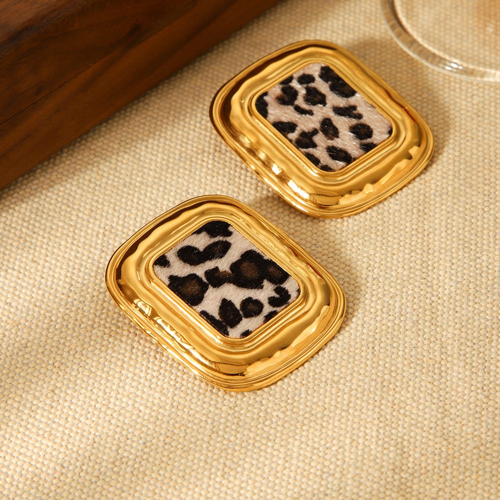 1 Pair Leopard Pattern Stainless Steel Gold Color Stud Earrings Picture3