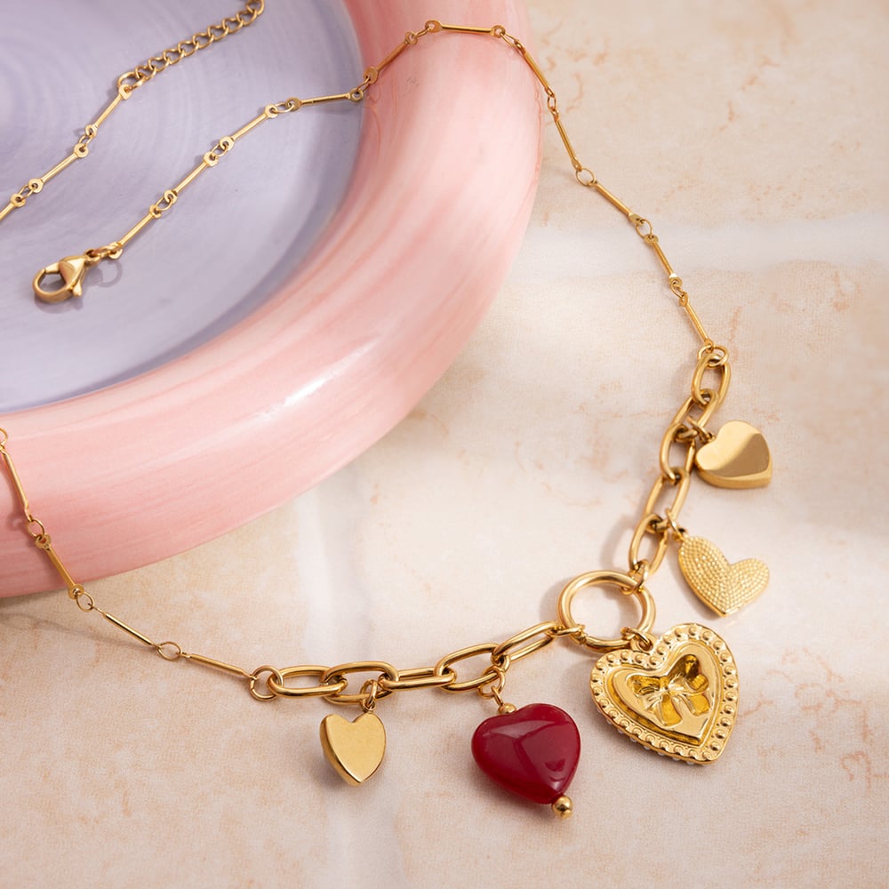 1 Piece Retro Heart Stainless Steel Gold Color Acrylic Women's Pendant Necklaces h5Picture3