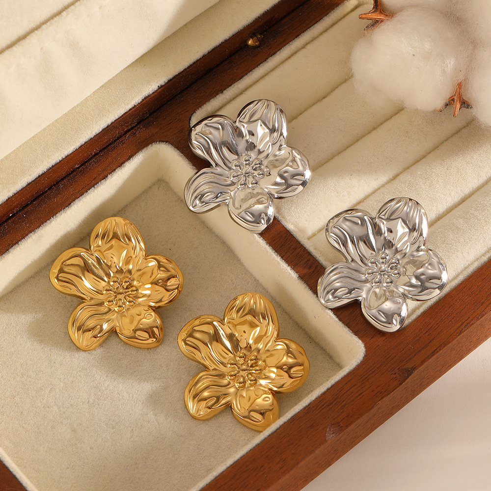 1 Pair Flower Stainless Steel Gold Color Stud Earrings Picture2