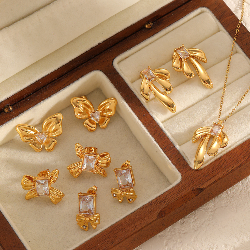 Sweet Bow Knot Stainless Steel Necklace Set Picture2