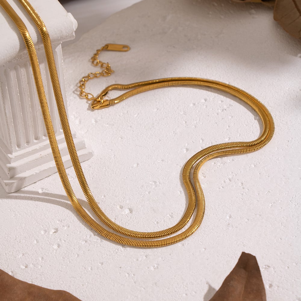 Collier à plusieurs rangs en acier inoxydable doré (1 pièce) Image4