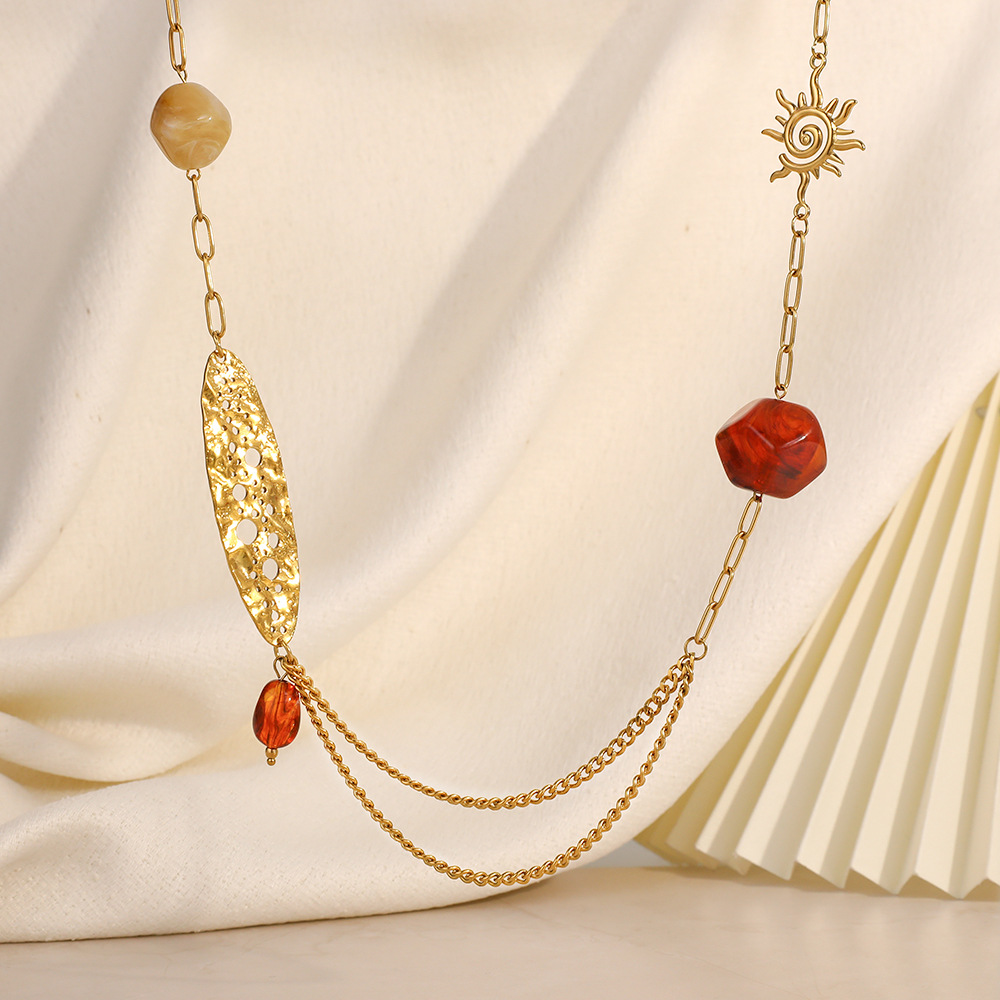 1 Piece  Sun Hollowed-out Stainless Steel Women's Chain Necklaces Picture2