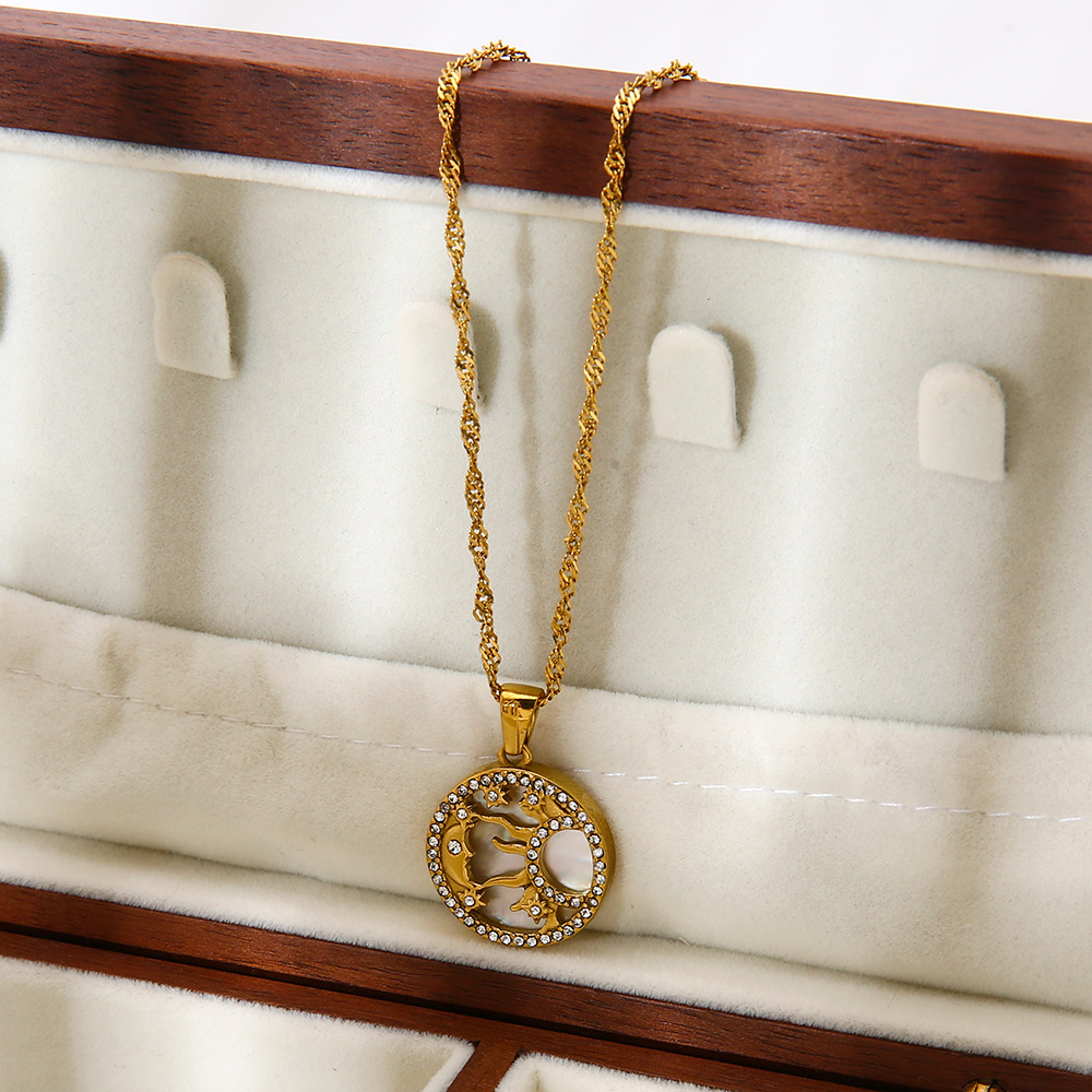 1 Piece Luxurious Sun Circle Moon Stainless Steel Women's Pendant Necklaces h5Picture3