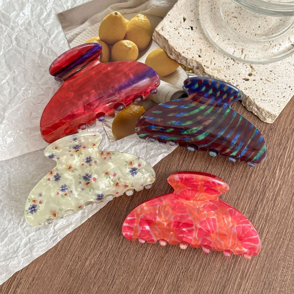 1 Piece Exquisite Pattern Acetate Women's Hair Clips Picture2