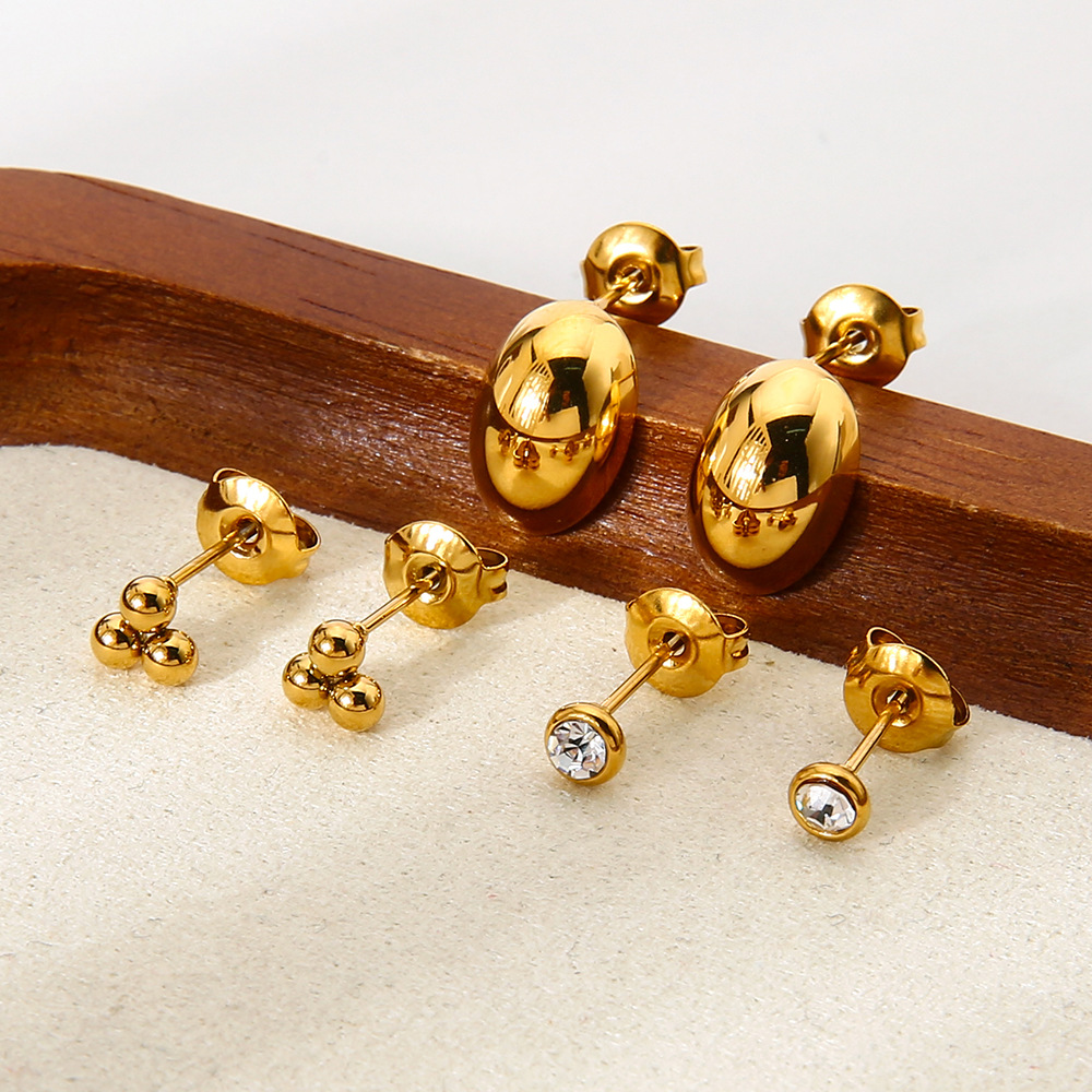 1 Set schlichte runde Ohrringe aus Edelstahl in Goldfarbe mit Zirkonia h5Bild2