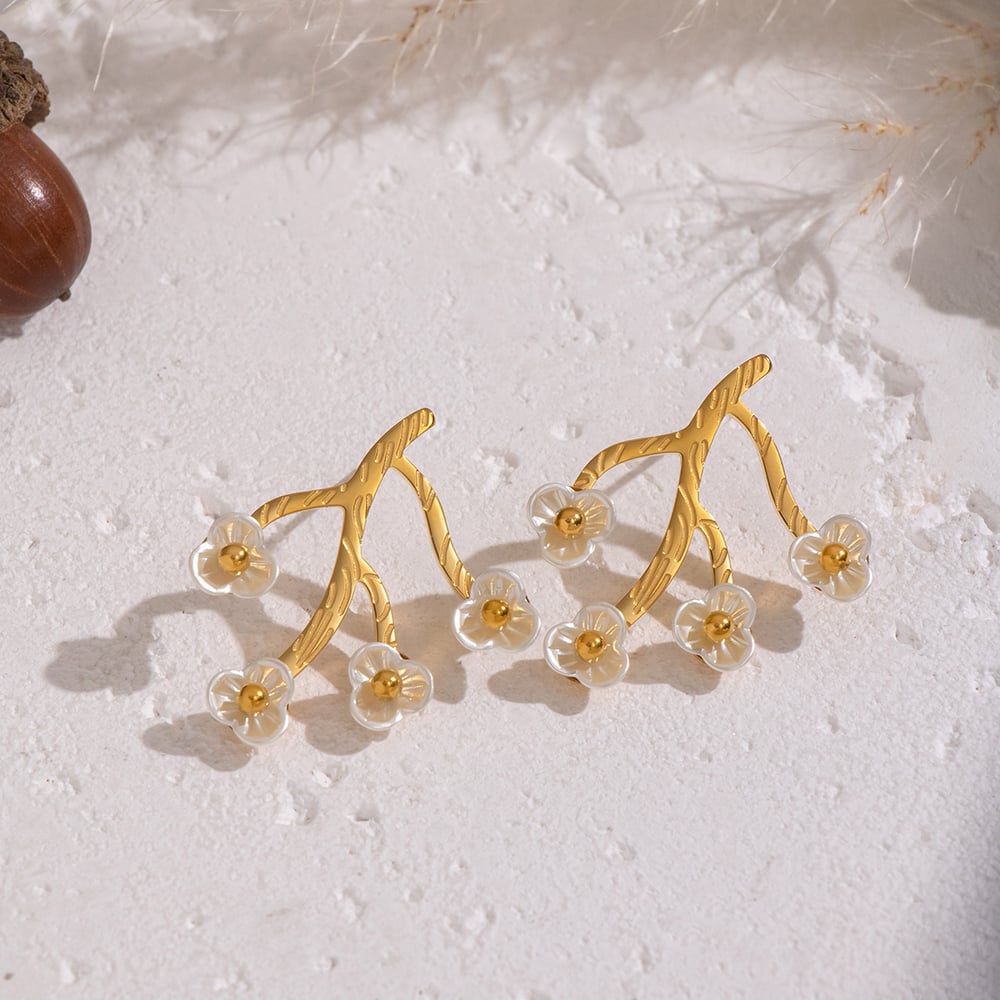 1 paire de boucles d&#39;oreilles à clous romantiques en acier inoxydable doré et coquillage, motif floral Image2