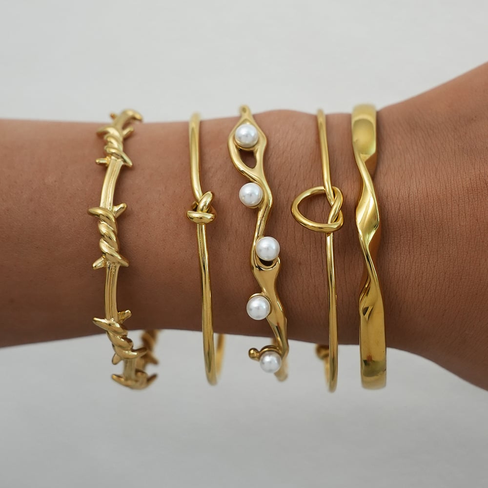 1 Stück einfache, elegante Twist-Armreifen aus Edelstahl in Goldfarbe für Damen h5Bild6