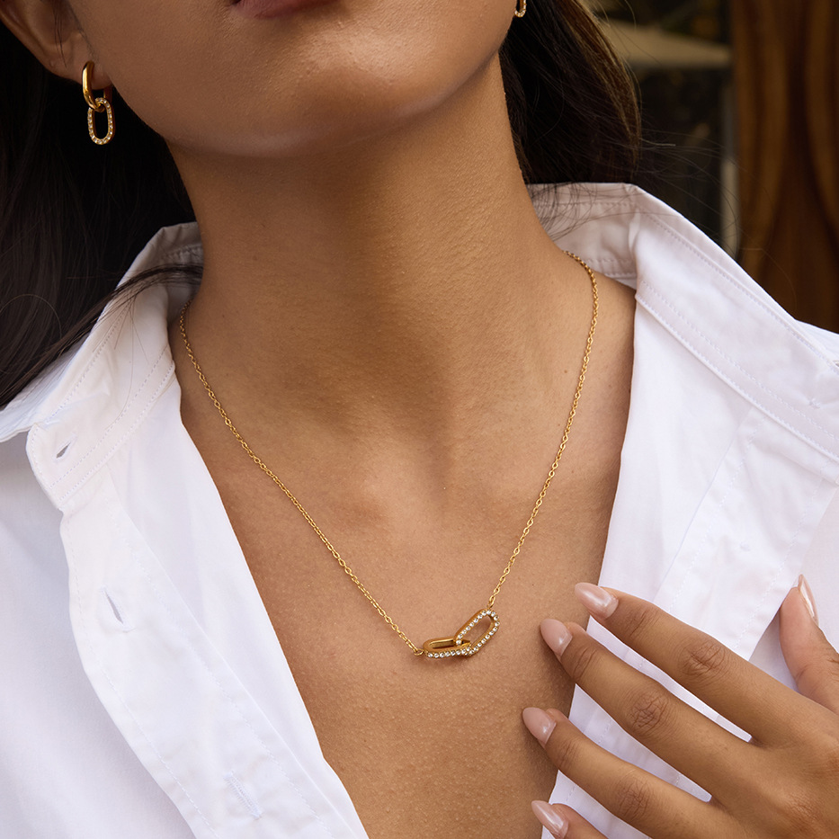 1 Piece Classic Circle Stainless Steel Gold Color Zircon Women's Pendant Necklaces h5Picture3