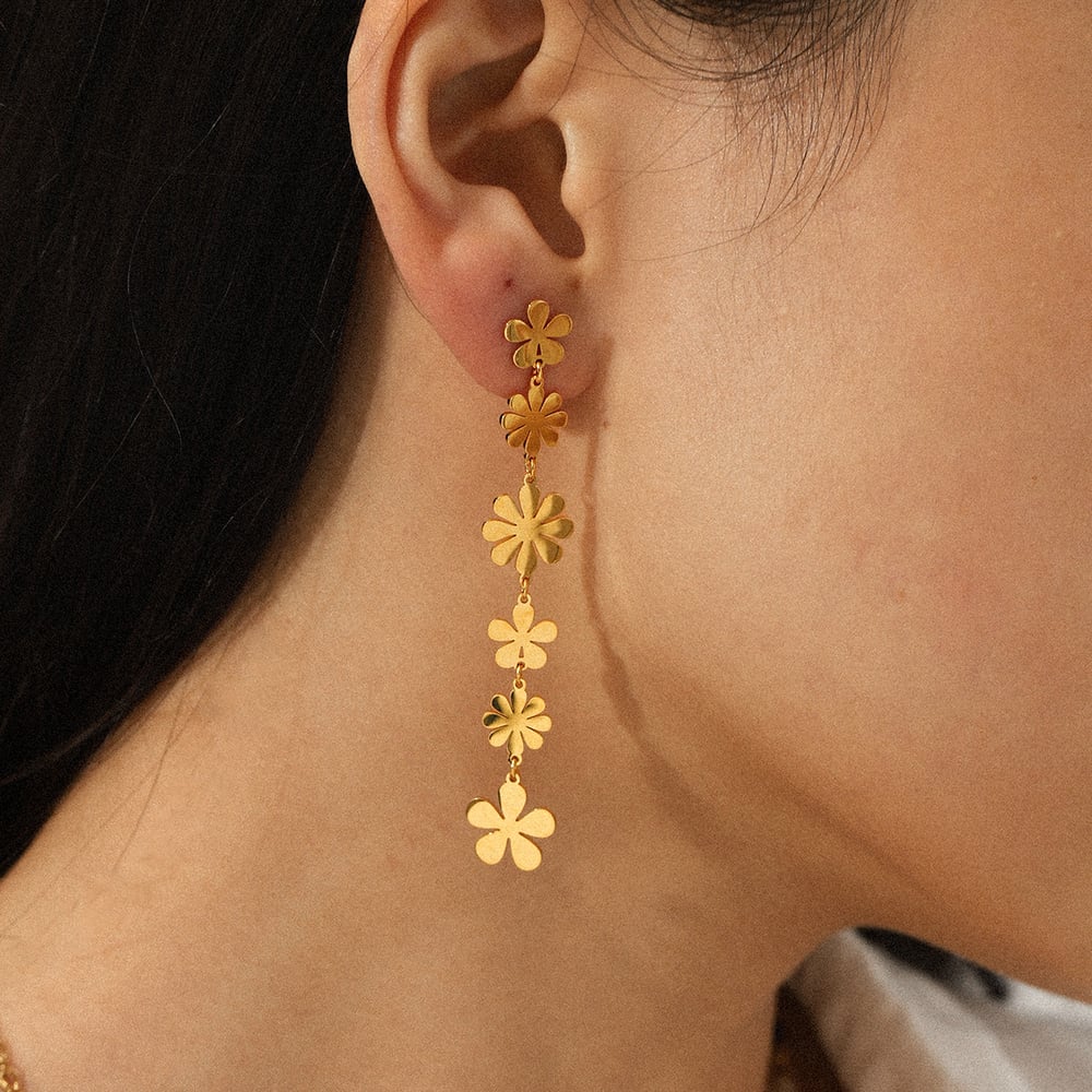 1 Pair Flower Stainless Steel Gold Color Dangle Earrings h5Picture4