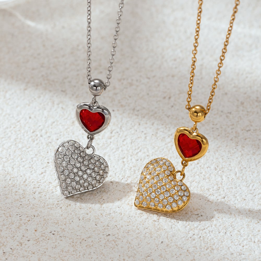 1 Stück Halskette mit Zirkon-Herzanhänger aus Edelstahl in Goldfarbe Bild2