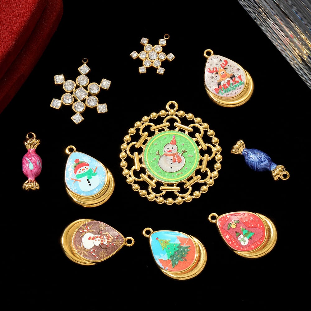 1 Piece Classic Christmas Stainless Steel Women's Pendants Picture4