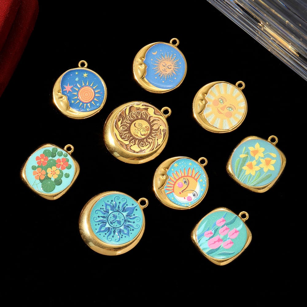 1 Piece Colorful Flower Pattern Stainless Steel Women's Pendants Picture4