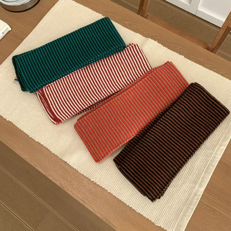 1 Piece Casual Stripe Yarn Winter Scarf Picture3