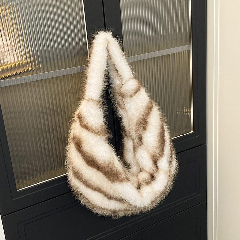 Sac à bandoulière femme luxueux à rayures rétro en fourrure (1 pièce)