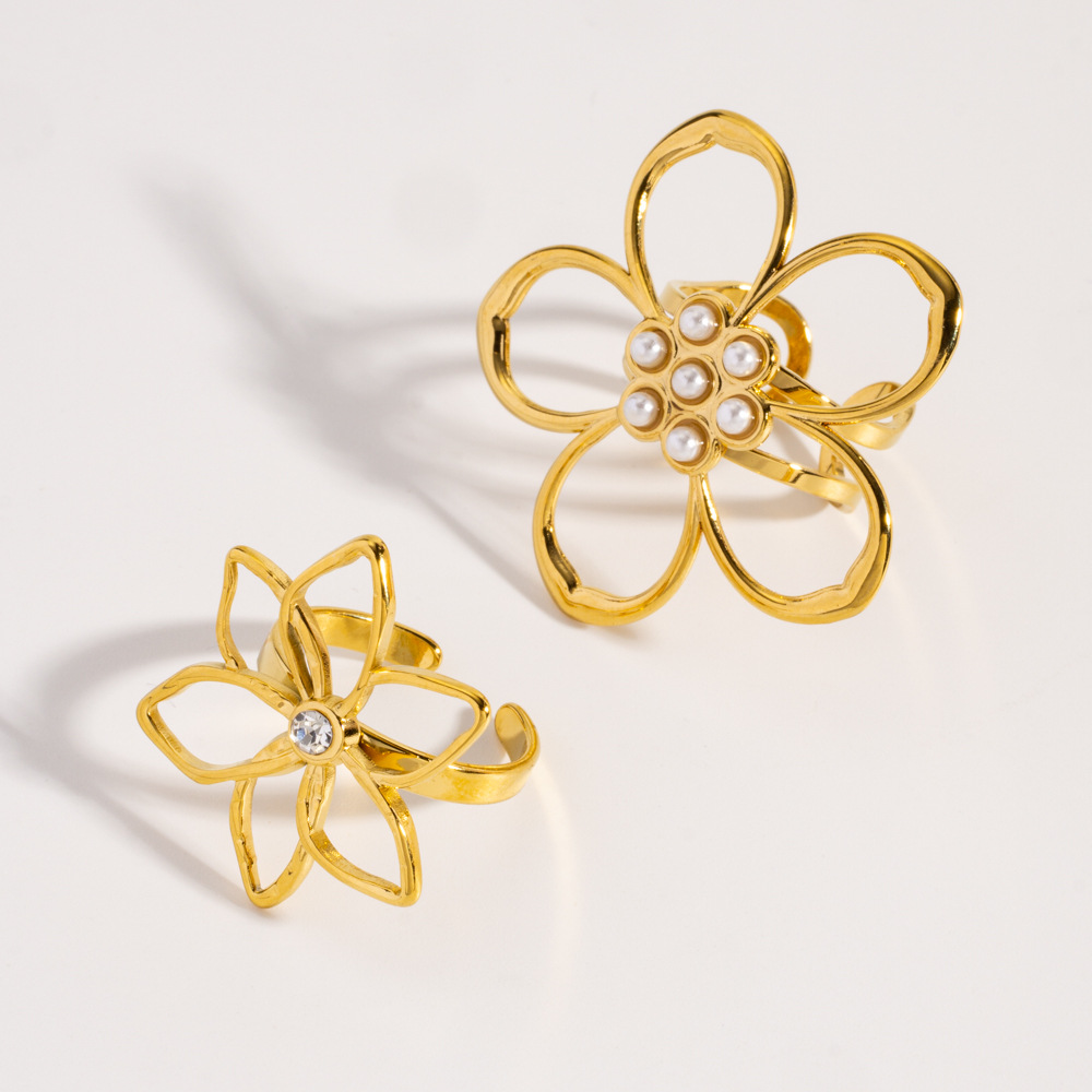 Bague simple et élégante en acier inoxydable à motif floral (1 pièce) Image3