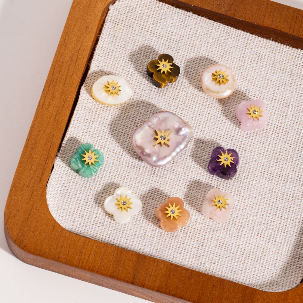 1 pendentif simple à faire soi-même en perles artificielles soleil de forme irrégulière Image3