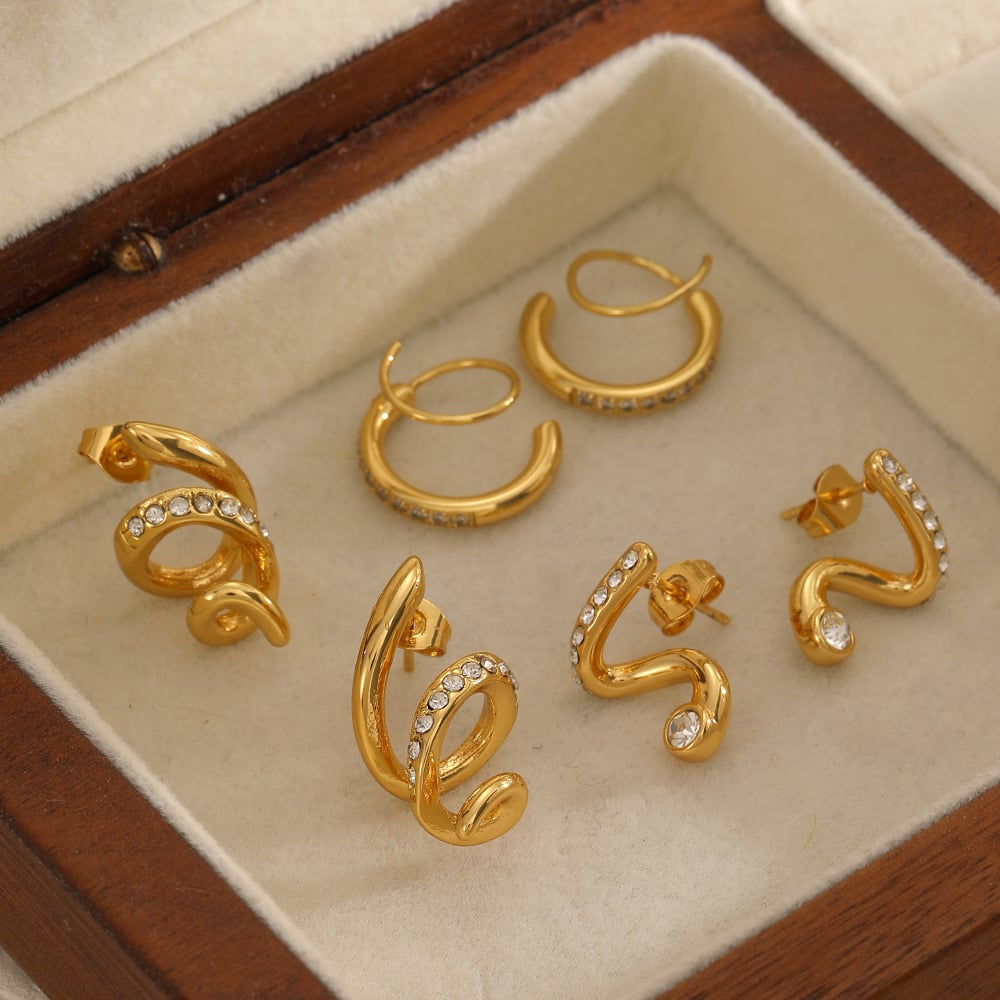 1 paire de boucles d&#39;oreilles à clous en acier inoxydable doré de forme irrégulière et ornées de strass Image2