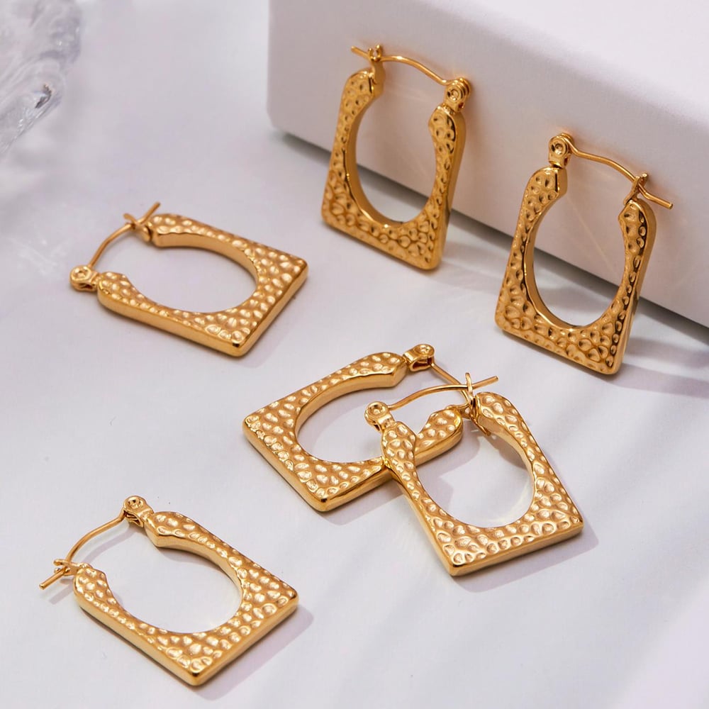 1 Paar rechteckige Ohrhänger mit Hammerschlagmuster aus Edelstahl in Goldfarbe für Damen Bild7