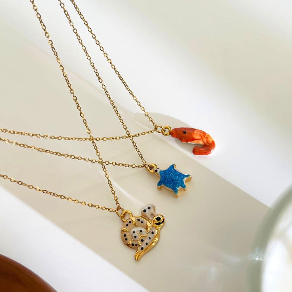 Collana con ciondolo a forma di animale in acciaio inossidabile smaltato da 1 pezzo Immagine5