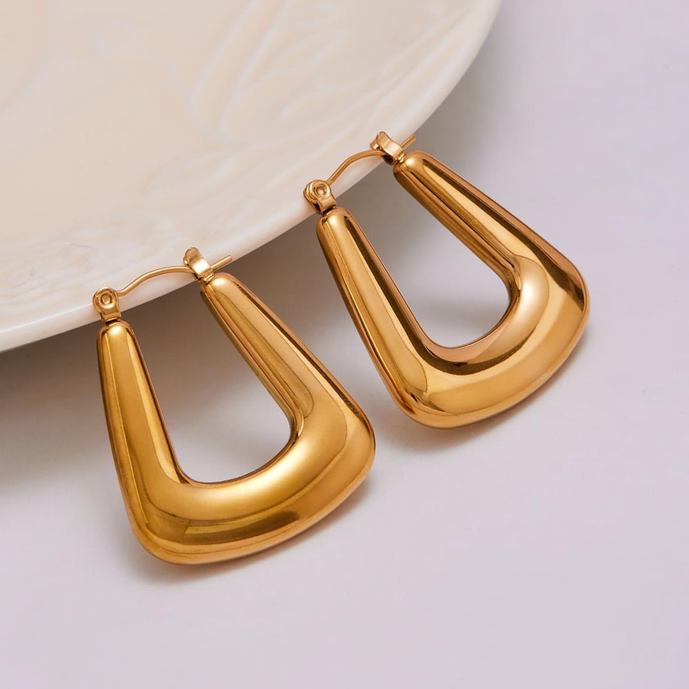 1 paire de boucles d&#39;oreilles créoles modernes en acier inoxydable doré, à lignes unies. Image6