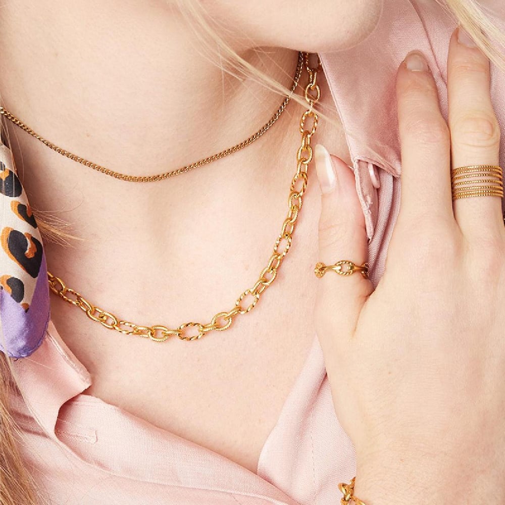 Necklace Criss-cross Picture3