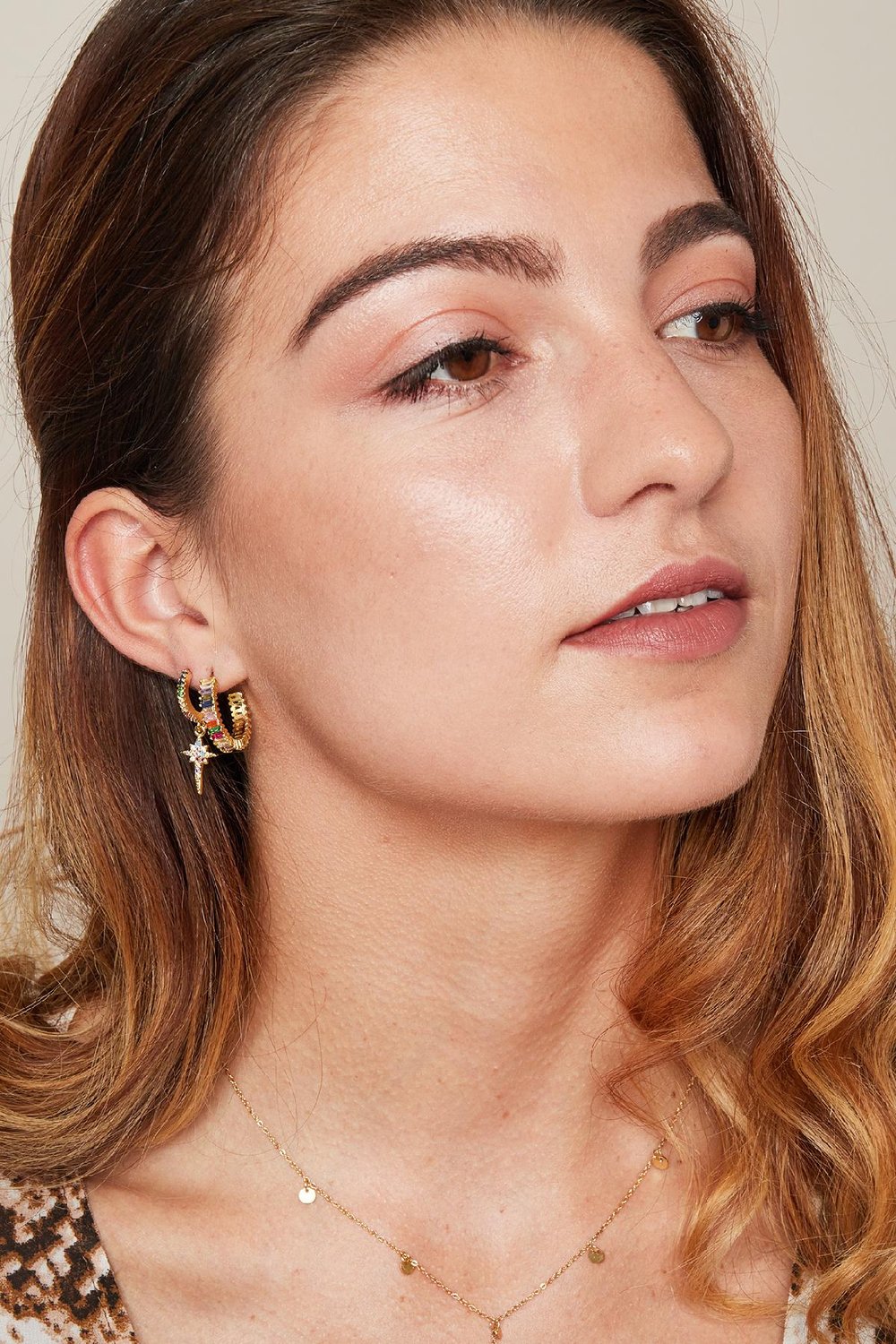 Earrings Colorful Star Color dorado Cobre Imagen3