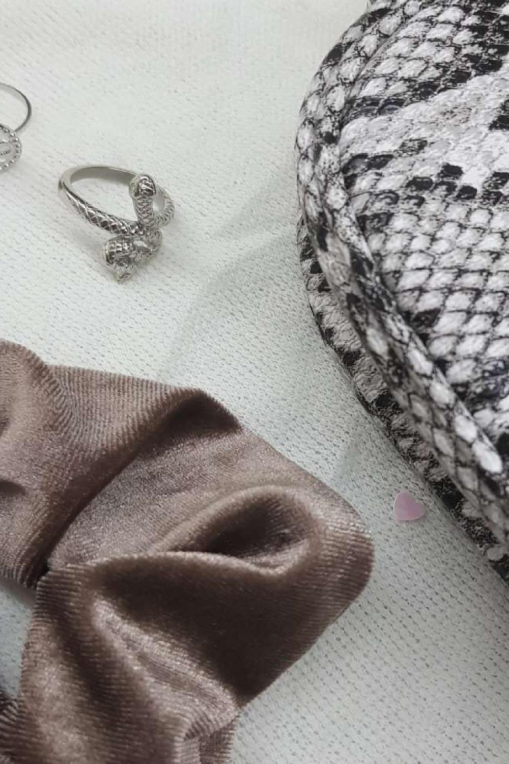 Scrunchie Sweet Velvet Lila Polyester Bild6