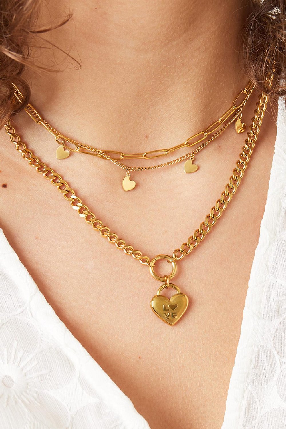 Collar Un Corazón Lleno De Amor Color dorado Acero inoxidable Imagen3