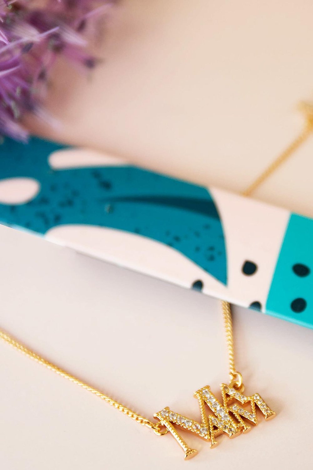 Collier en cuivre avec petites pierres de zircon avec texte Mama Goldfarbe Kupfer Bild3