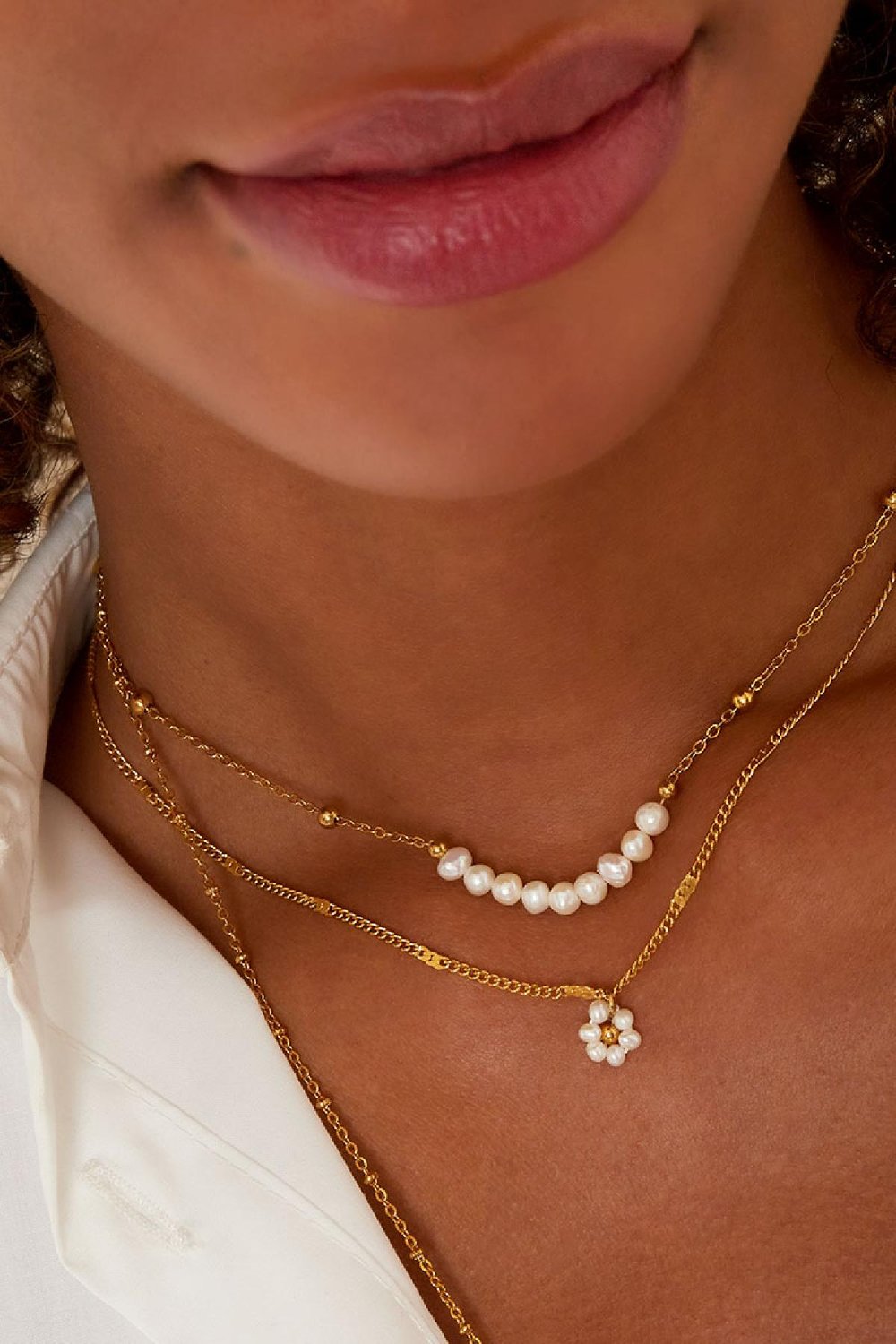 Collar con florperla Color dorado Acero inoxidable Imagen3