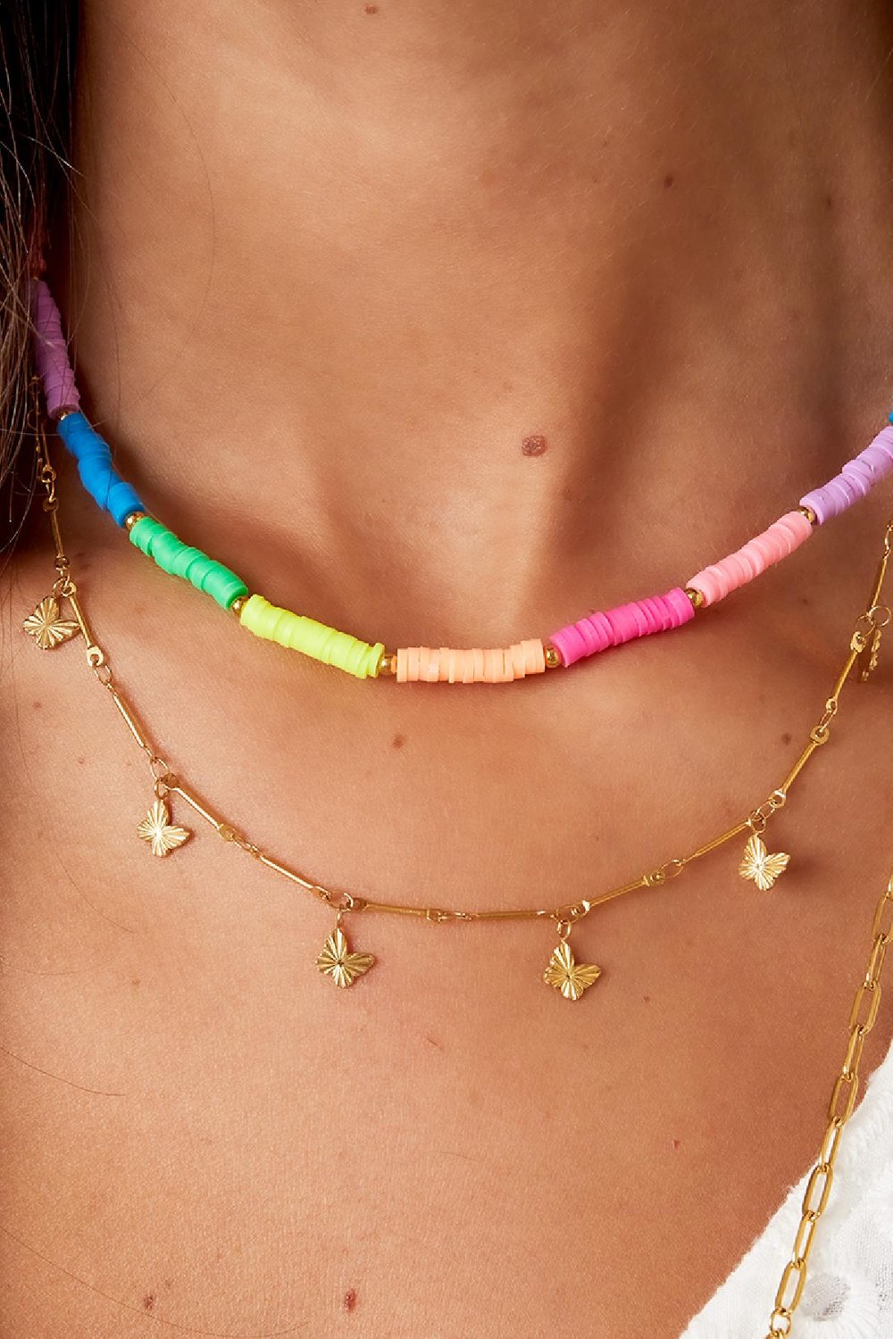 Collar mariposa Color dorado Acero inoxidable Imagen3