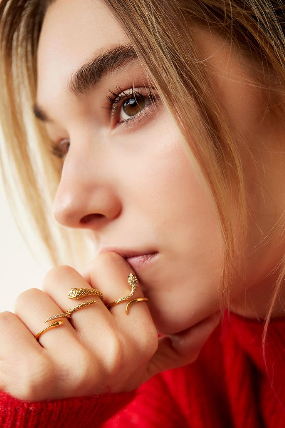 Roestvrijstalen ringslang met zirkoondetail Goud kleur Stainless Steel One size Afbeelding2