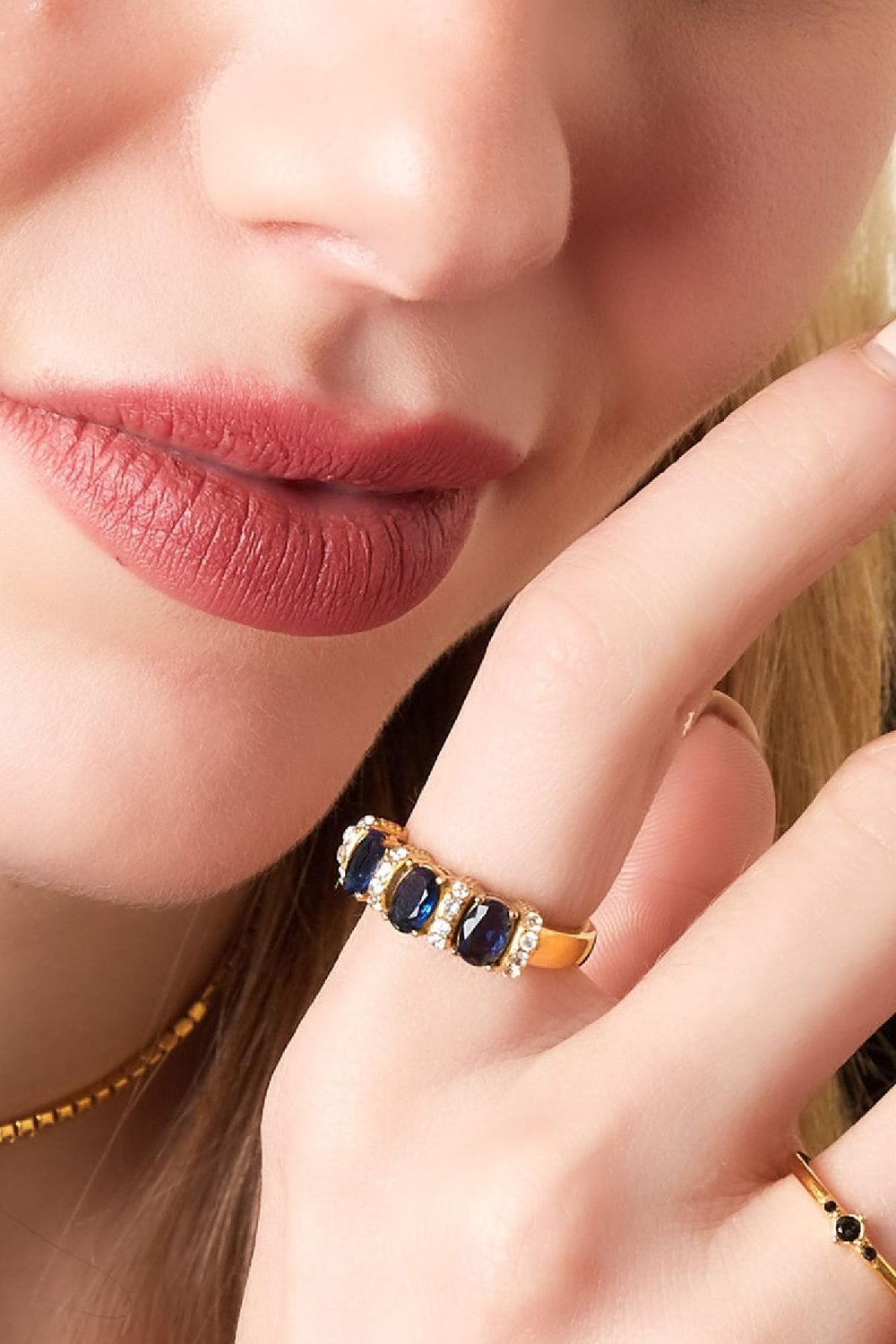 Ring mit drei Zirkoniasteinen Fuchsia Edelstahl 16 h5Bild3