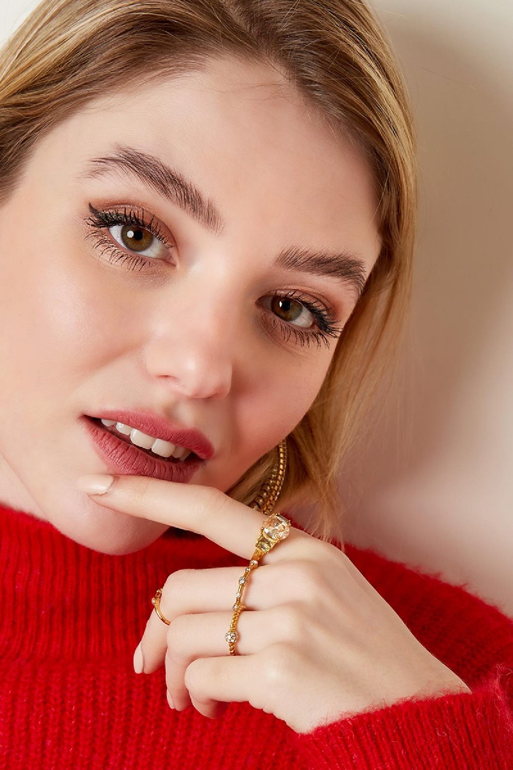 Statement ring with round zircon stone Gold Color Stainless Steel 16 h5Picture2