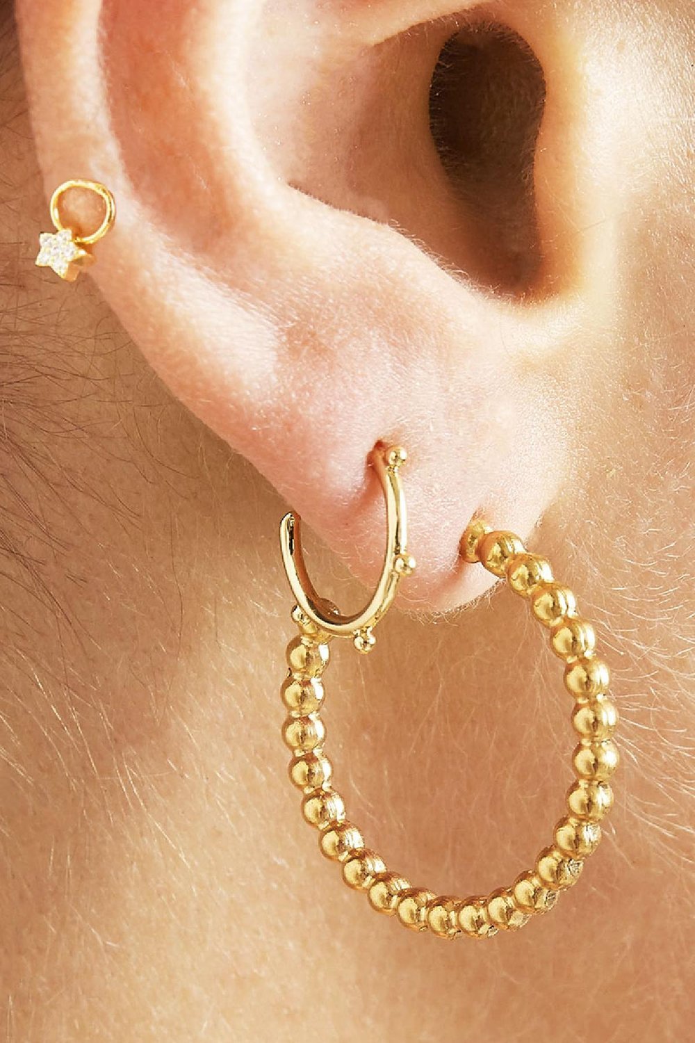 Oorbellen Dotted M Goud kleur Stainless Steel Afbeelding2