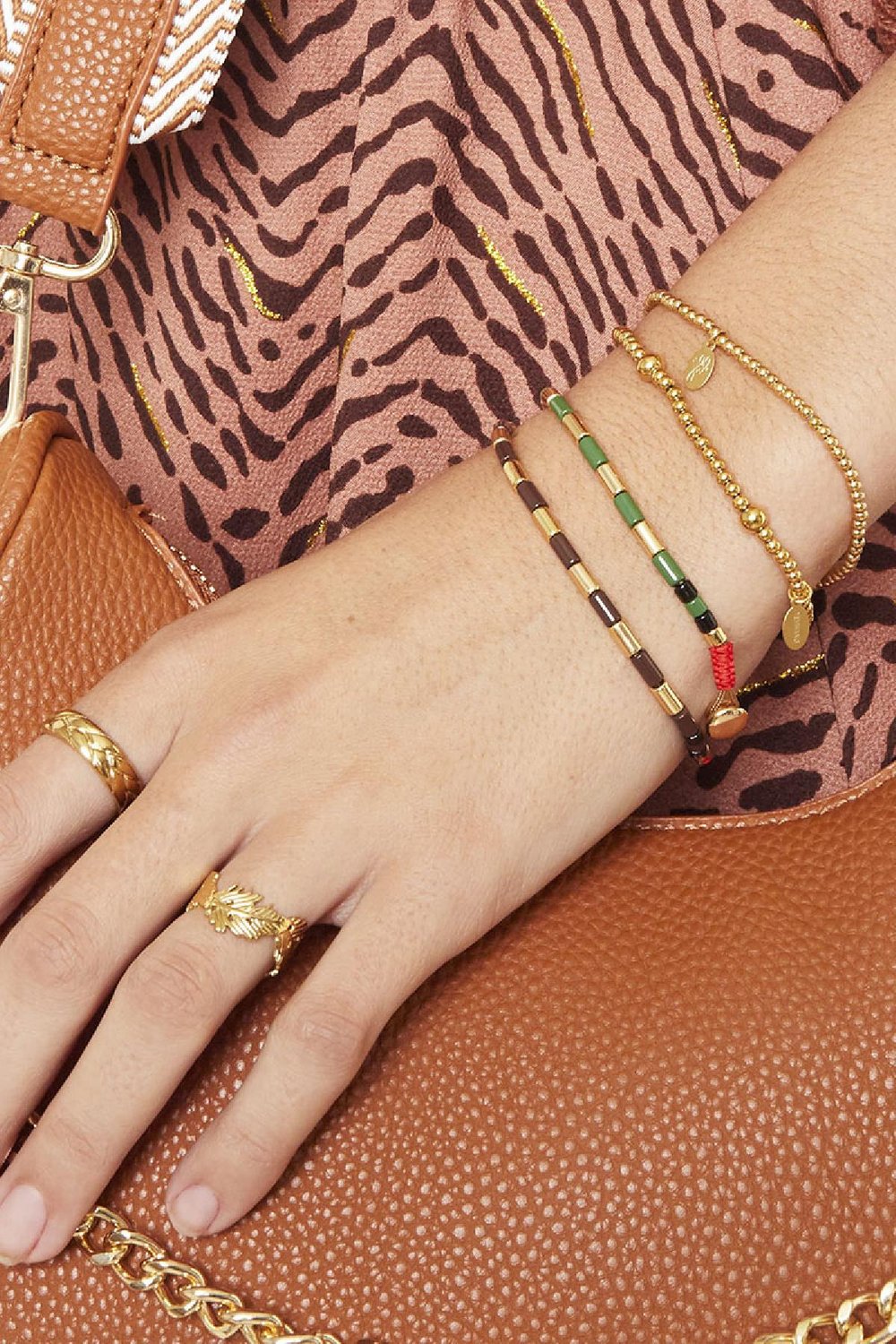 Pulsera Lock It Gris Metal Imagen2